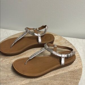 Silver Brown Thong Sandals with Metallic Finish